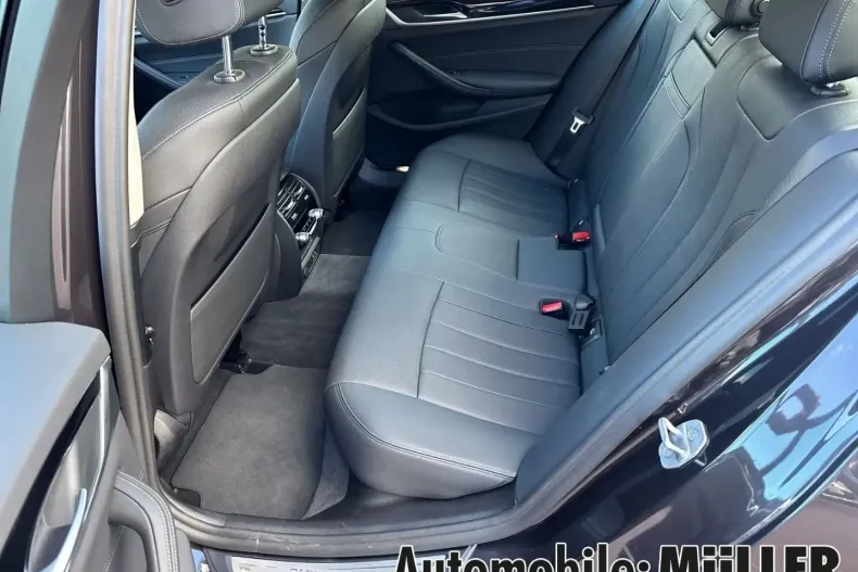 BMW 520 din 2021 cu 57.981 km - oferta BMW146767 - foto 11