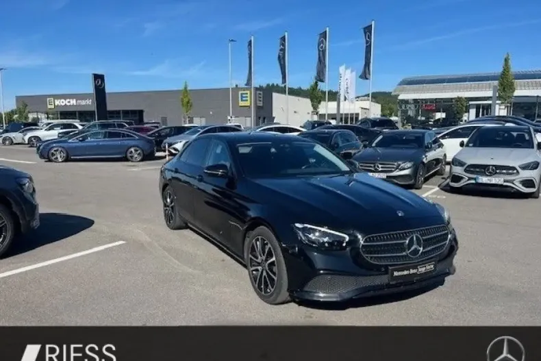 Mercedes-Benz E 200 din 2023 cu 30.590 km - oferta MER146770 - foto 8
