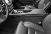 Volvo XC90 din 2023 cu 48.786 km - oferta VOL146774 - foto 12