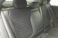 Mercedes-Benz C 300 din 2024 cu 5.258 km - oferta MER146776 - foto 5