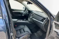 Volvo XC90 din 2023 cu 66.700 km - oferta VOL146778 - foto 3