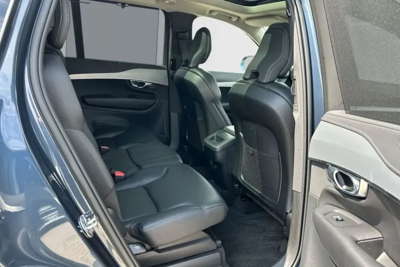 Volvo XC90 din 2023 cu 66.700 km - oferta VOL146778 - foto 5