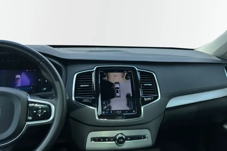 Volvo XC90 din 2023 cu 66.700 km - oferta VOL146778 - foto 11