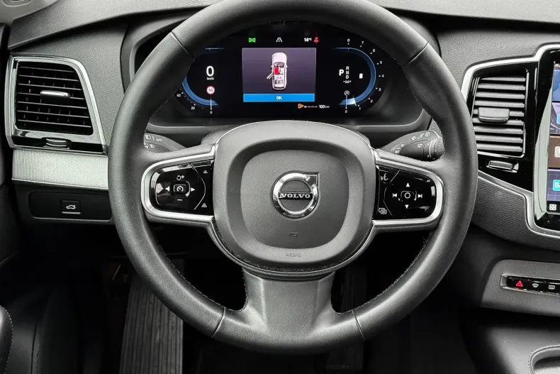 Volvo XC90 din 2023 cu 34.003 km - oferta VOL146780 - foto 11