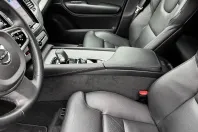 Volvo XC90 din 2023 cu 34.003 km - oferta VOL146780 - foto 13