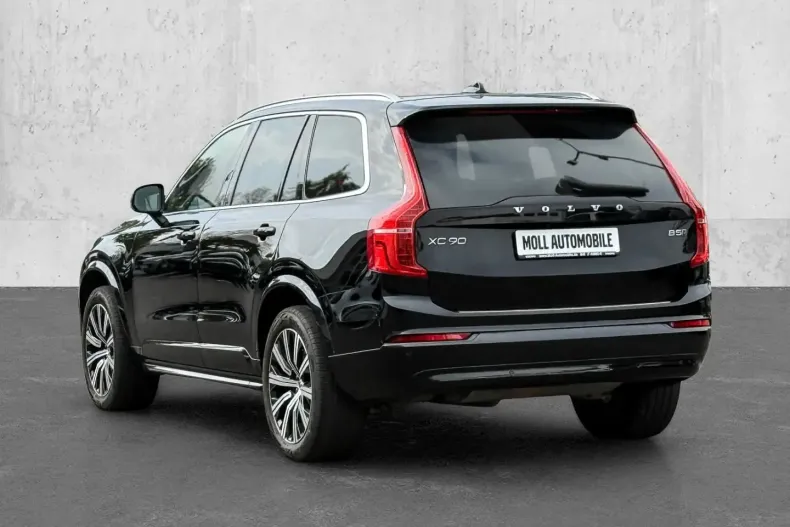 Volvo XC90 din 2023 cu 31.817 km - oferta VOL146781 - foto 2