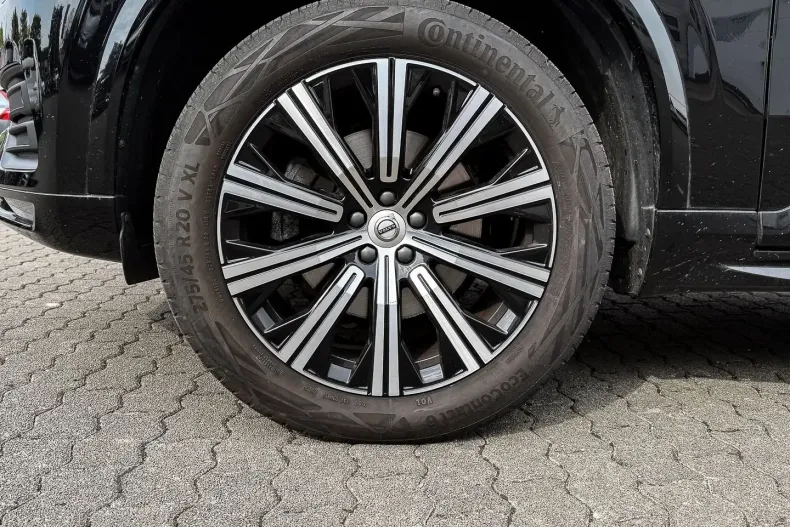 Volvo XC90 din 2023 cu 31.817 km - oferta VOL146781 - foto 4