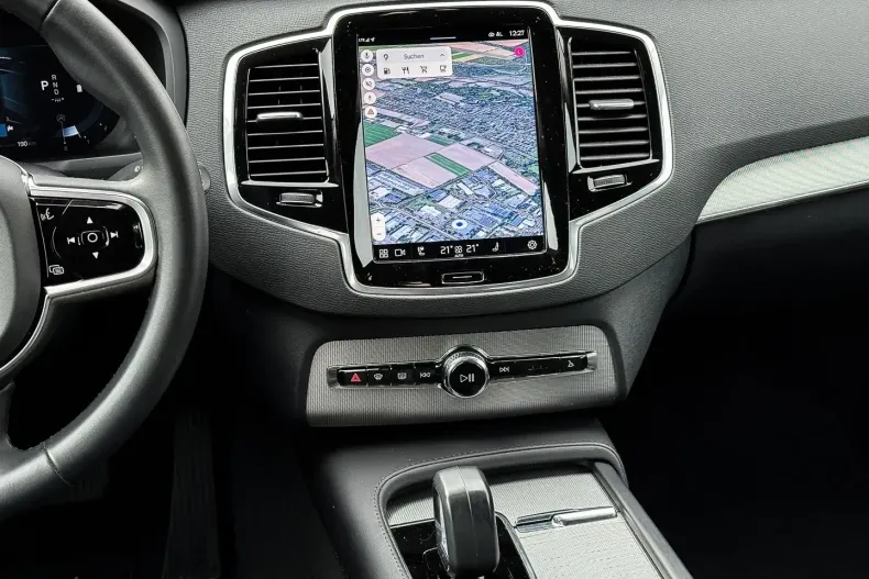 Volvo XC90 din 2023 cu 31.817 km - oferta VOL146781 - foto 8