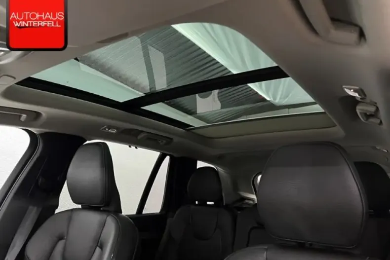 Volvo XC90 din 2023 cu 83.390 km - oferta VOL146782 - foto 11