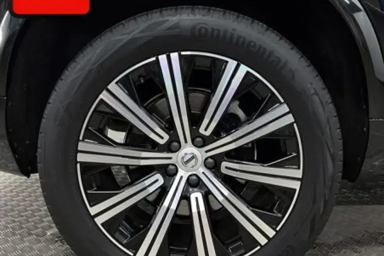 Volvo XC90 din 2023 cu 83.390 km - oferta VOL146782 - foto 14