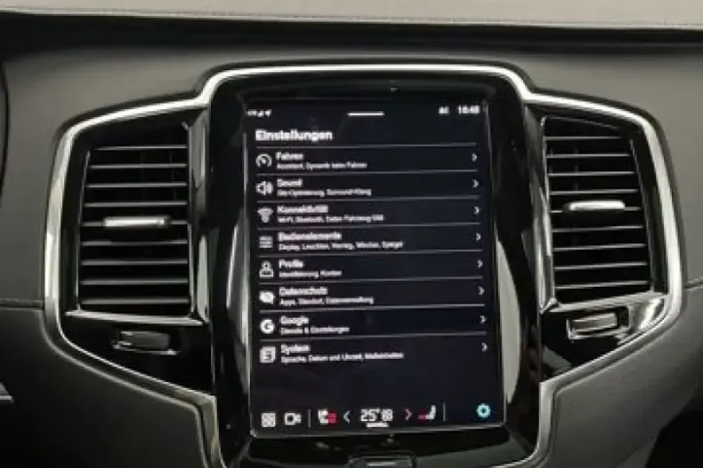 Volvo XC90 din 2023 cu 83.390 km - oferta VOL146782 - foto 28