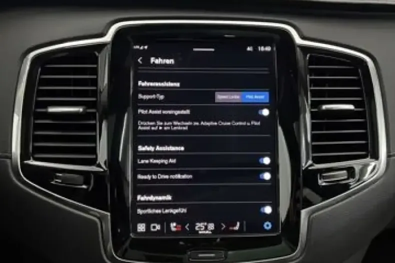 Volvo XC90 din 2023 cu 83.390 km - oferta VOL146782 - foto 30