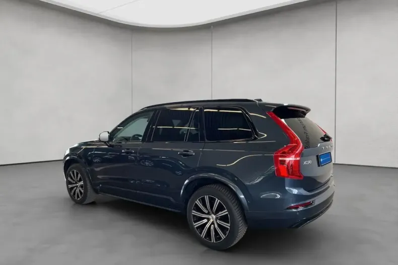 Volvo XC90 din 2023 cu 48.667 km - oferta VOL146784 - foto 4