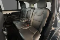 Volvo XC90 din 2023 cu 48.667 km - oferta VOL146784 - foto 17