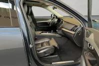 Volvo XC90 din 2023 cu 48.667 km - oferta VOL146784 - foto 18