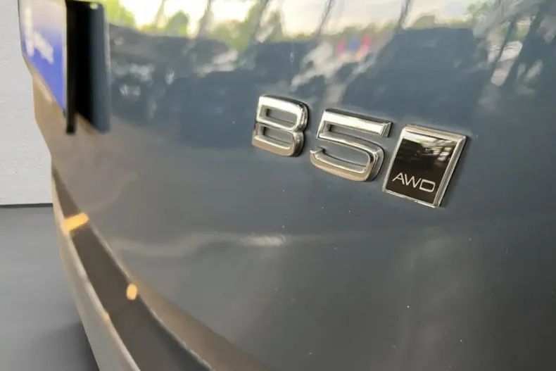 Volvo XC90 din 2023 cu 48.667 km - oferta VOL146784 - foto 27