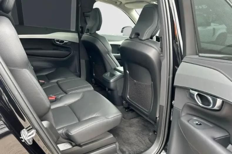 Volvo XC90 din 2023 cu 91.000 km - oferta VOL146785 - foto 5