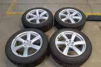 Volvo XC90 din 2023 cu 66.693 km - oferta VOL146787 - foto 4