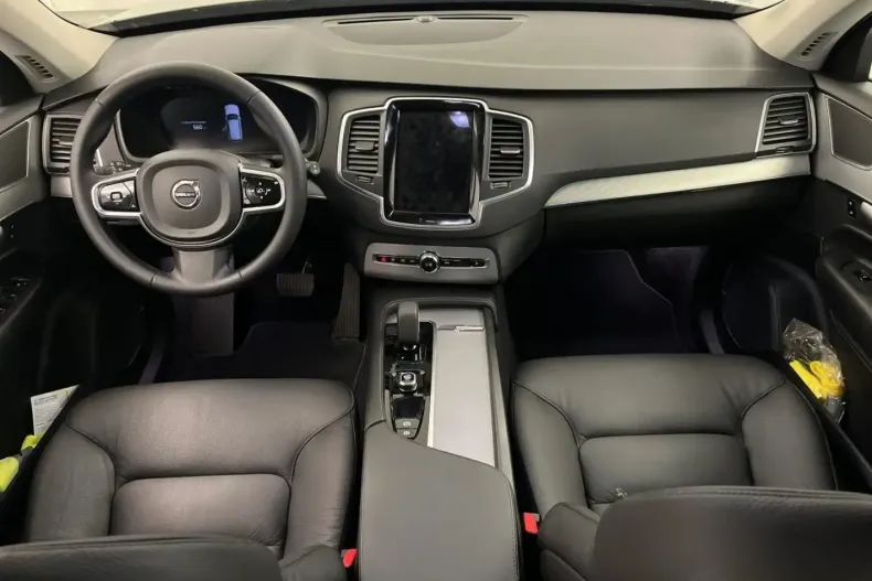 Volvo XC90 din 2023 cu 66.693 km - oferta VOL146787 - foto 5