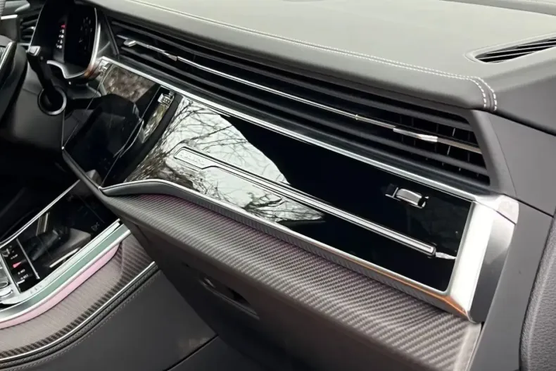 Audi RSQ8 din 2025 cu 20 km - oferta AUD146790 - foto 10