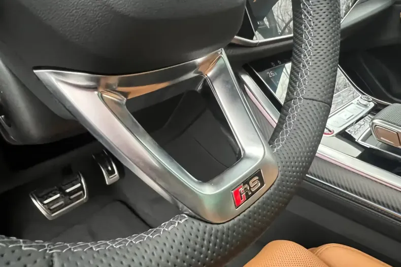 Audi RSQ8 din 2025 cu 20 km - oferta AUD146790 - foto 13