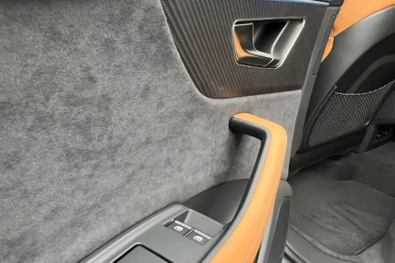 Audi RSQ8 din 2025 cu 20 km - oferta AUD146790 - foto 16