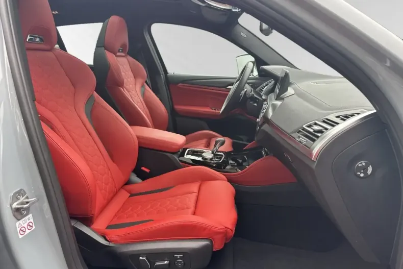 BMW X4 M din 2024 cu 4.200 km - oferta BMW146795 - foto 2