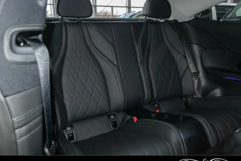 Mercedes-Benz CLE 300 din 2024 cu 6.000 km - oferta MER146801 - foto 11