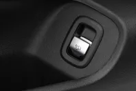 Mercedes-Benz CLE 300 din 2024 cu 4.214 km - oferta MER146803 - foto 11