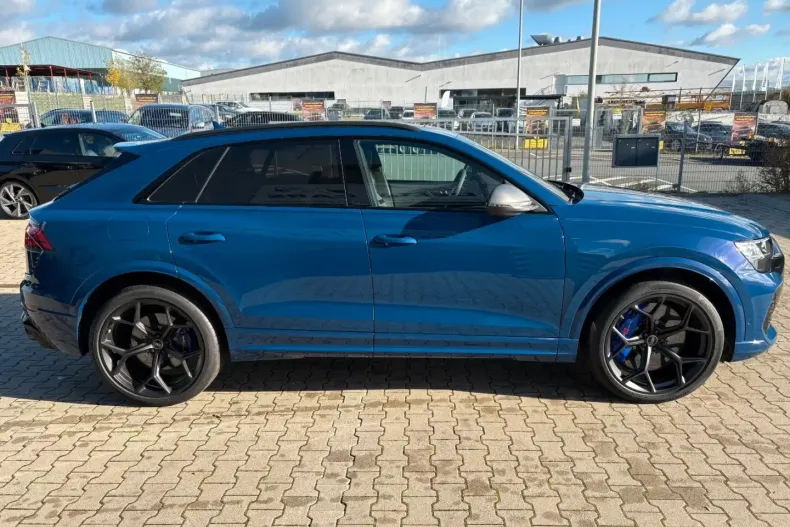 Audi RSQ8 din 2025 cu 30 km - oferta AUD146807 - foto 3