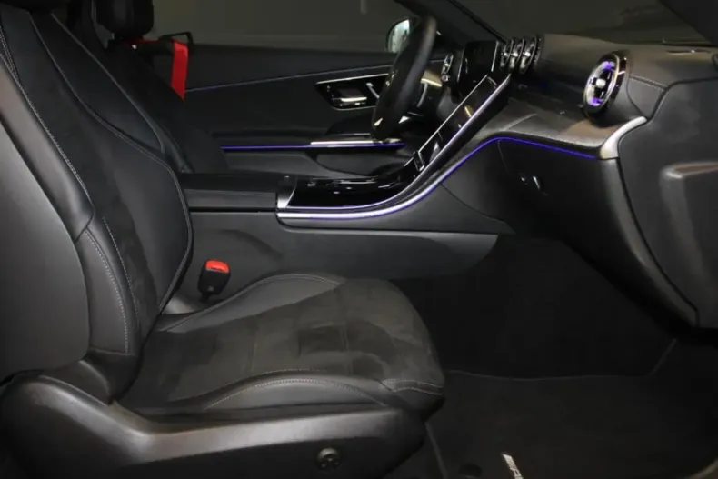 Mercedes-Benz CLE 450 din 2024 cu 31.432 km - oferta MER146808 - foto 8