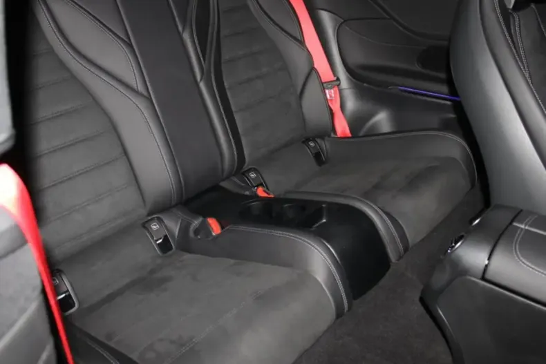 Mercedes-Benz CLE 450 din 2024 cu 31.432 km - oferta MER146808 - foto 10