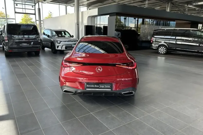 Mercedes-Benz CLE 300 din 2024 cu 17.903 km - oferta MER146809 - foto 6