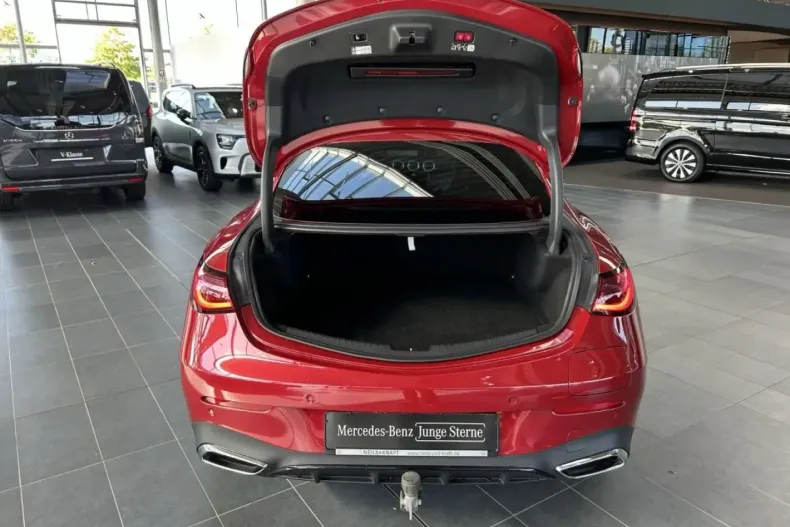 Mercedes-Benz CLE 300 din 2024 cu 17.903 km - oferta MER146809 - foto 9