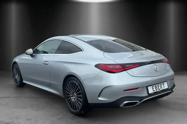 Mercedes-Benz CLE 300 din 2024 cu 44.733 km - oferta MER146811 - foto 3