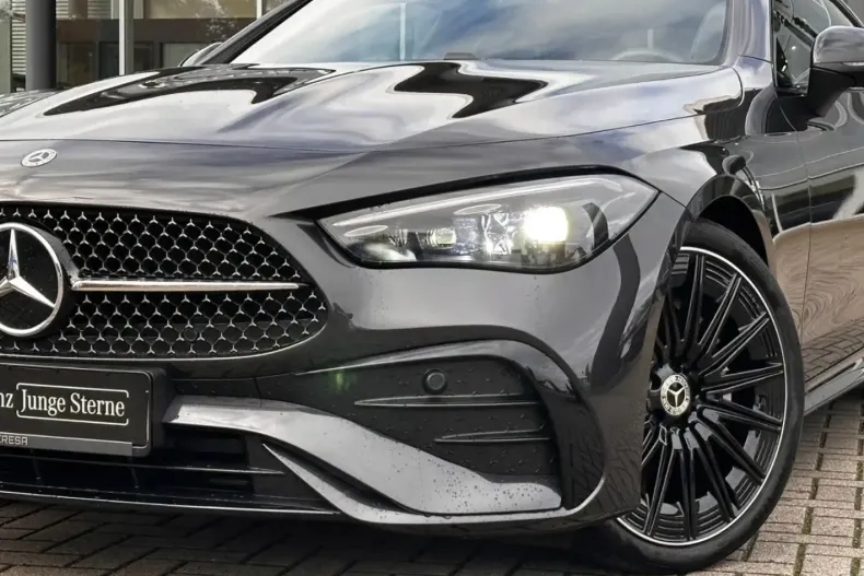 Mercedes-Benz CLE 300 din 2024 cu 17.469 km - oferta MER146813 - foto 2