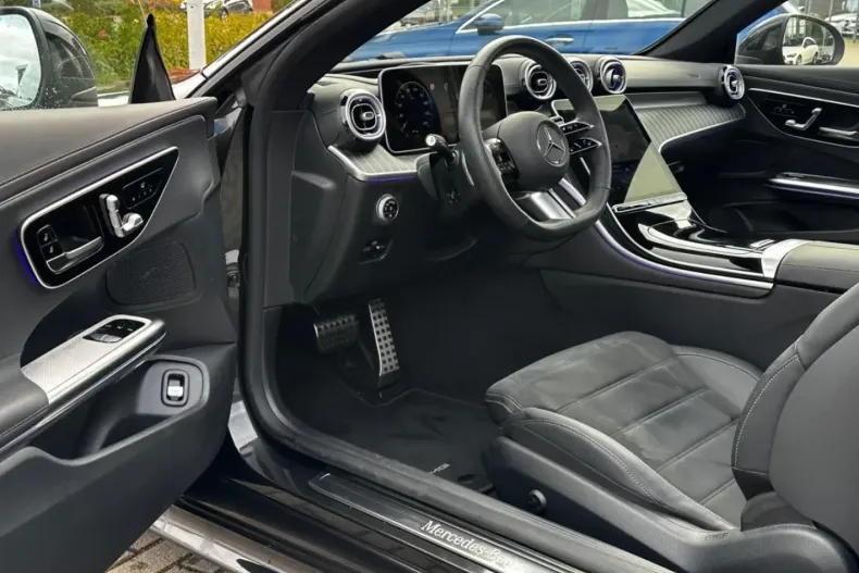 Mercedes-Benz CLE 300 din 2024 cu 17.469 km - oferta MER146813 - foto 7