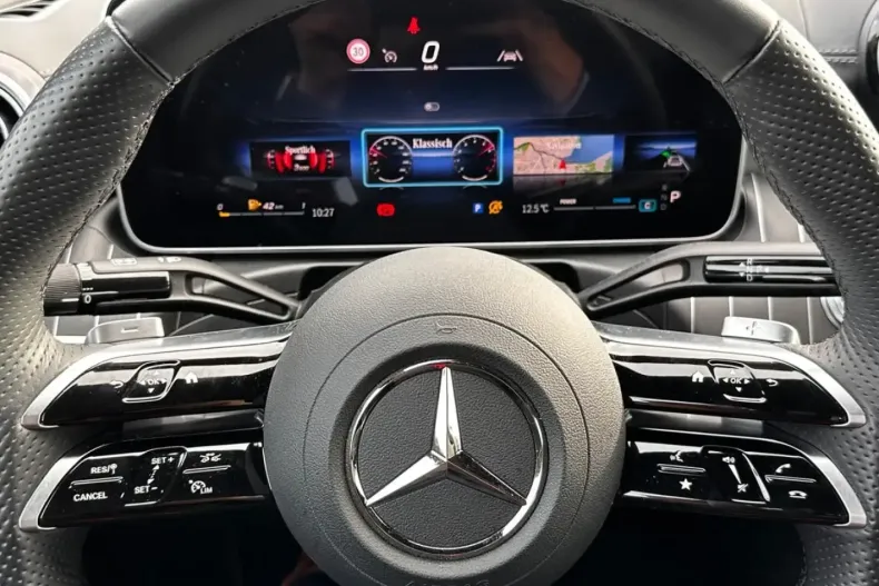 Mercedes-Benz CLE 300 din 2024 cu 17.469 km - oferta MER146813 - foto 10