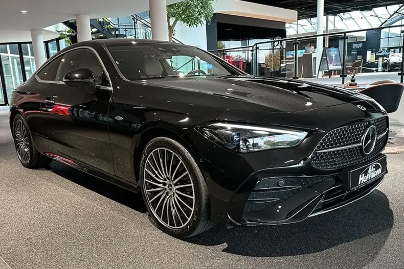 Mercedes-Benz CLE 300 din 2024 cu 19.852 km - oferta MER146814 - foto 4