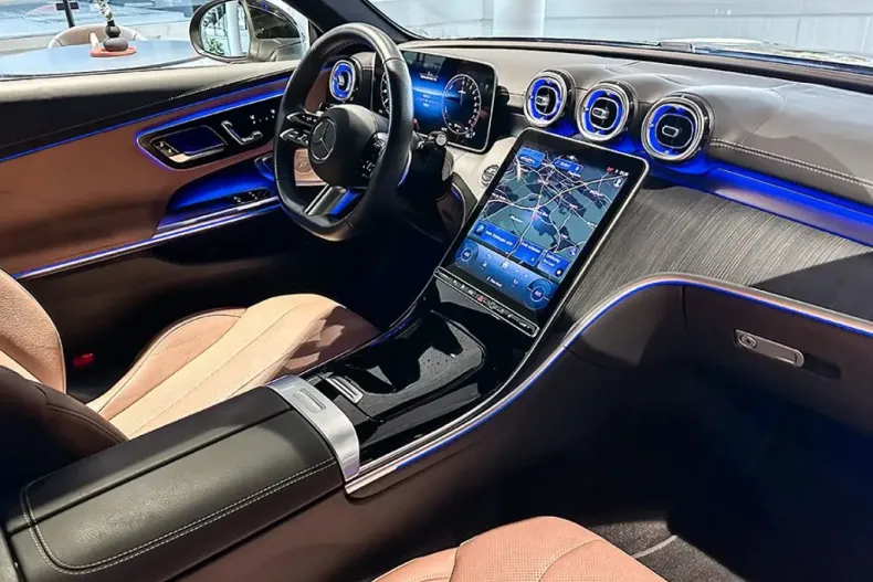 Mercedes-Benz CLE 300 din 2024 cu 19.852 km - oferta MER146814 - foto 9