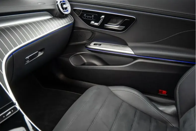 Mercedes-Benz CLE 200 din 2025 cu 6.009 km - oferta MER146815 - foto 14