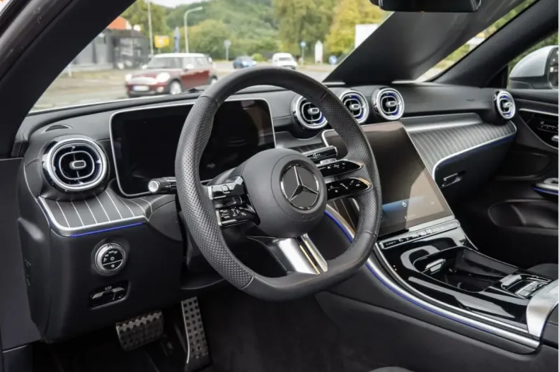 Mercedes-Benz CLE 200 din 2025 cu 6.009 km - oferta MER146815 - foto 22