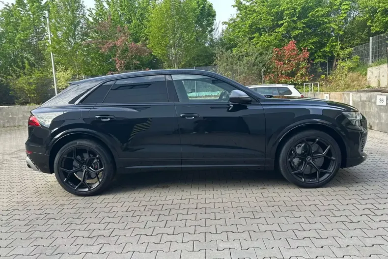 Audi RSQ8 din 2025 cu 10 km - oferta AUD146817 - foto 2