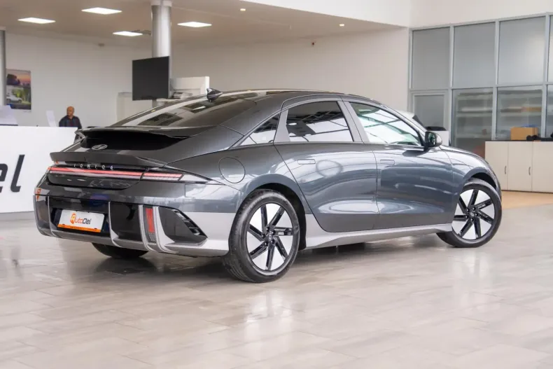 Hyundai IONIQ din 2023 cu 20.800 km - oferta HYU146818 - foto 8