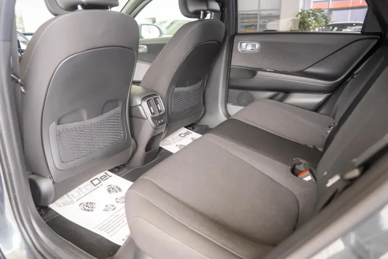 Hyundai IONIQ din 2023 cu 20.800 km - oferta HYU146818 - foto 21