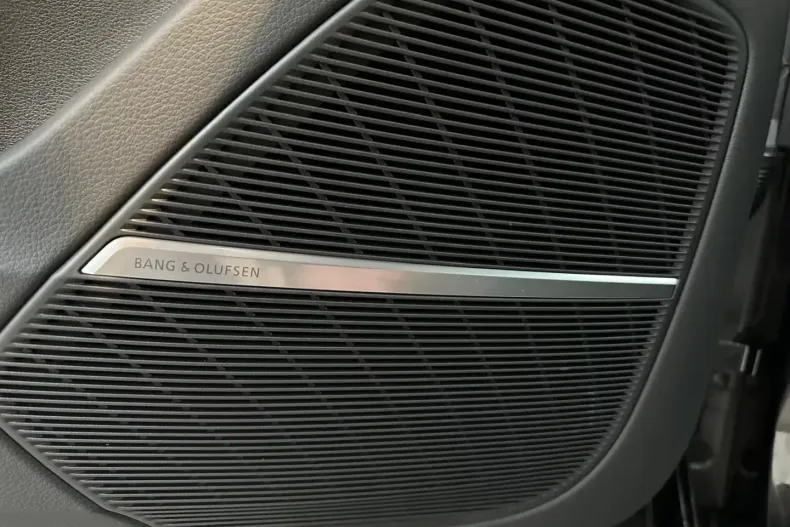 Audi RSQ8 din 2025 cu 10 km - oferta AUD146819 - foto 7