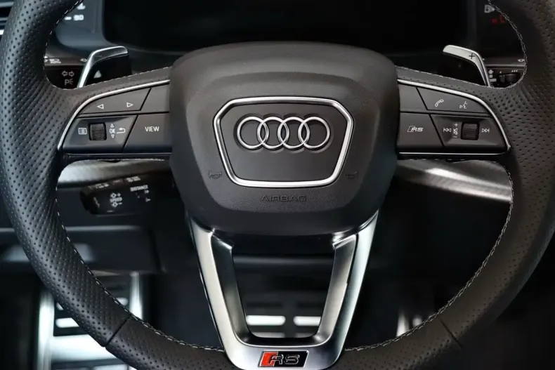 Audi RSQ8 din 2025 cu 5 km - oferta AUD146822 - foto 3