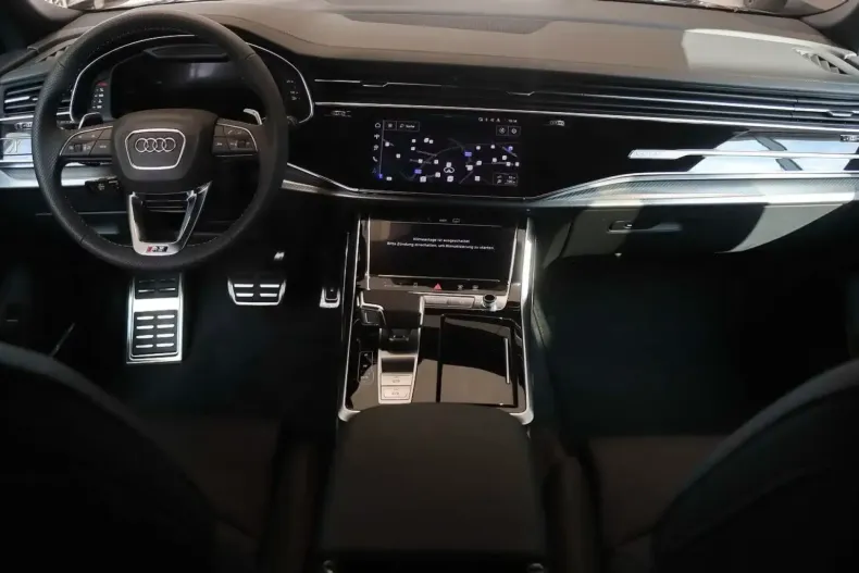 Audi RSQ8 din 2025 cu 5 km - oferta AUD146822 - foto 6