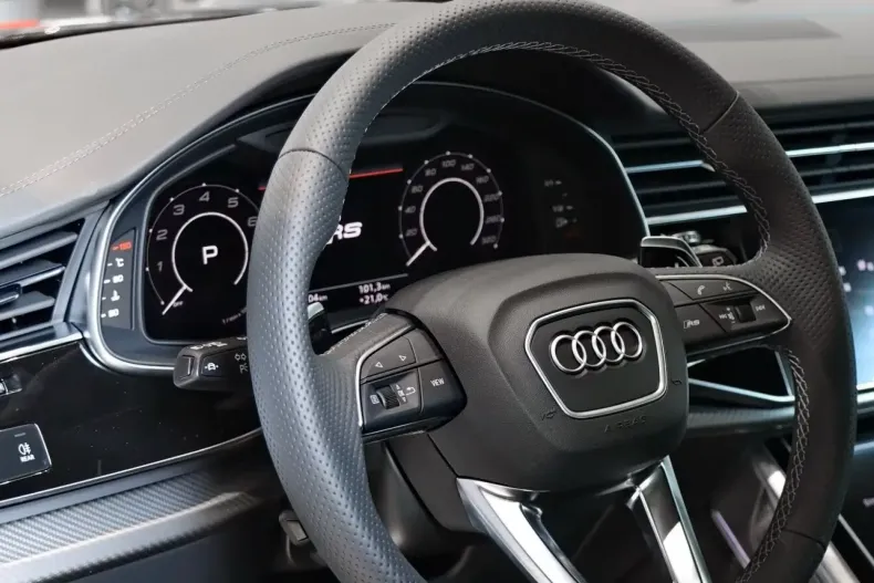 Audi RSQ8 din 2025 cu 5 km - oferta AUD146822 - foto 7