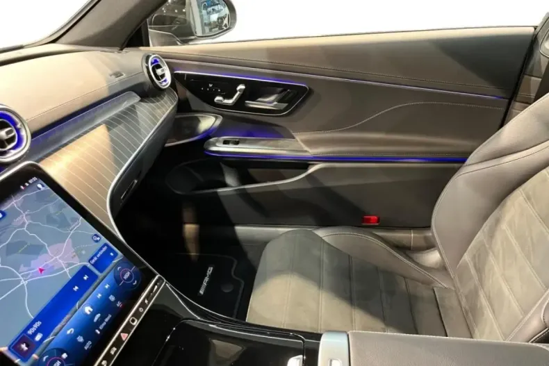 Mercedes-Benz CLE 300 din 2025 cu 13.618 km - oferta MER146823 - foto 4